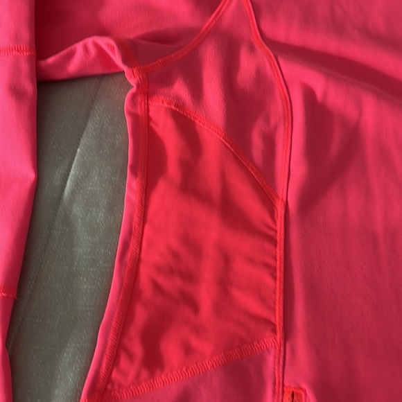 (KIRKLAND Signature) Ladies work out jacket size L - Picture 7 of 16